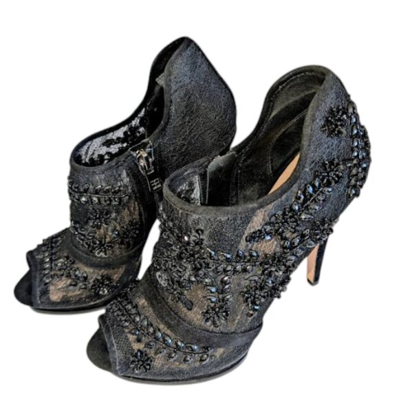 NIB BCBGMaxAzria Gorgeous Lace Beaded NIkki Shoes Size 6 - Picture 11 of 11